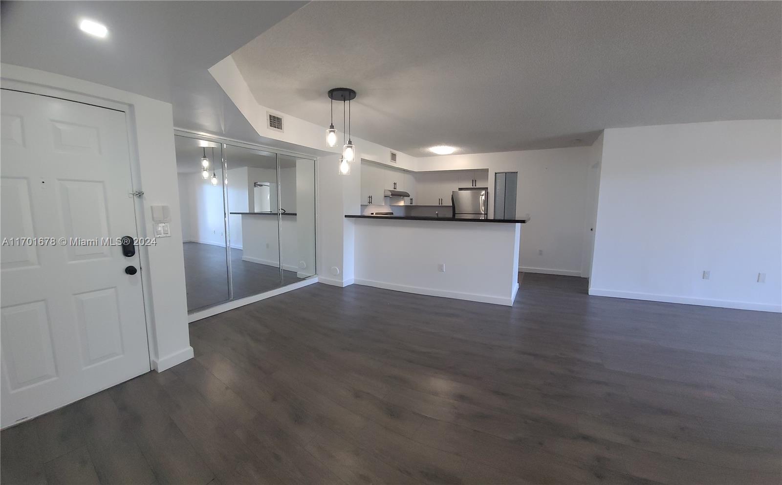ST ANDREWS CONDO - Residential Lease