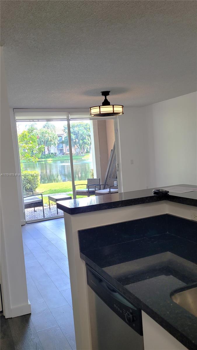 ST ANDREWS CONDO - Residential Lease