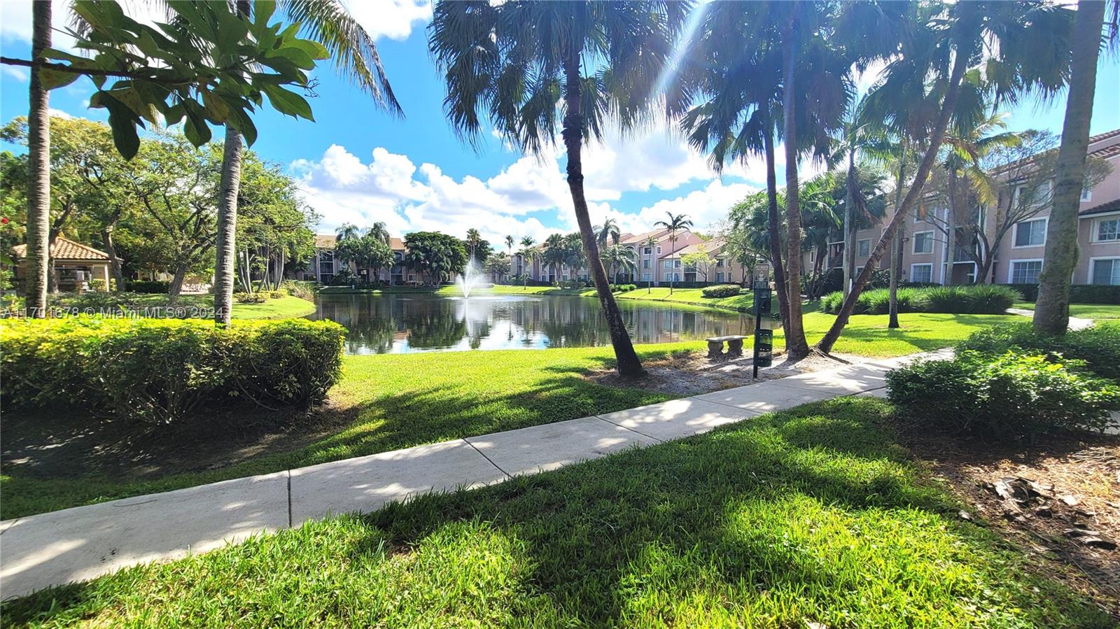 ST ANDREWS CONDO - Residential Lease