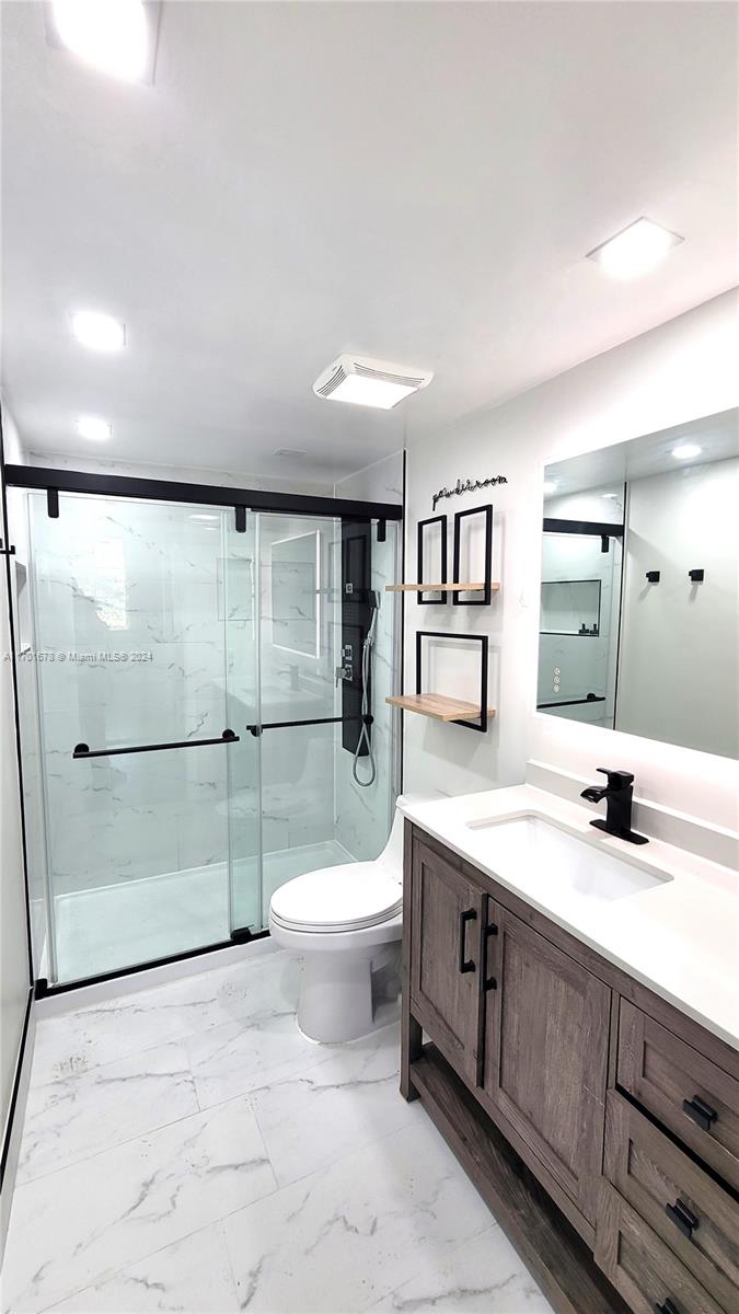 ST ANDREWS CONDO - Residential Lease