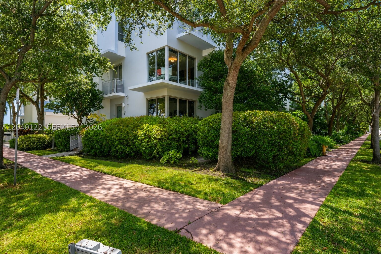 NORMANDY GOLF COURSE - Residential