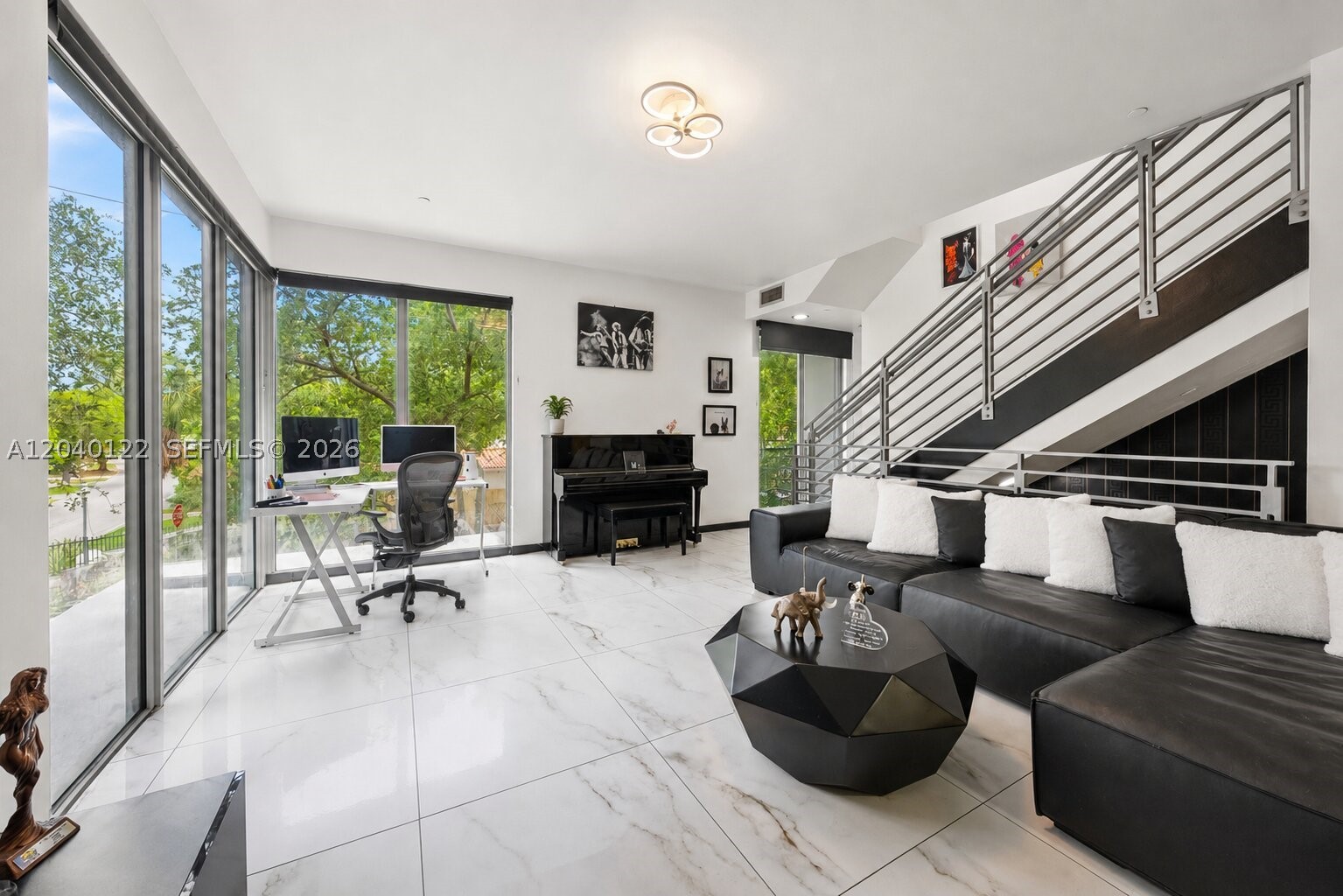 NORMANDY GOLF COURSE - Residential