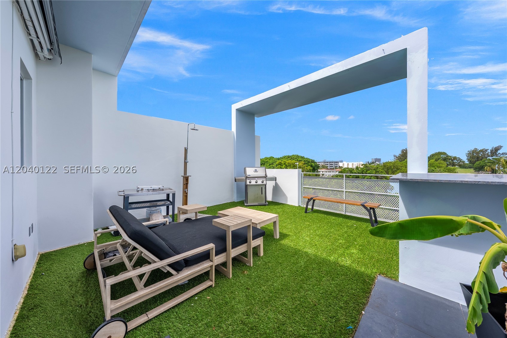 NORMANDY GOLF COURSE - Residential