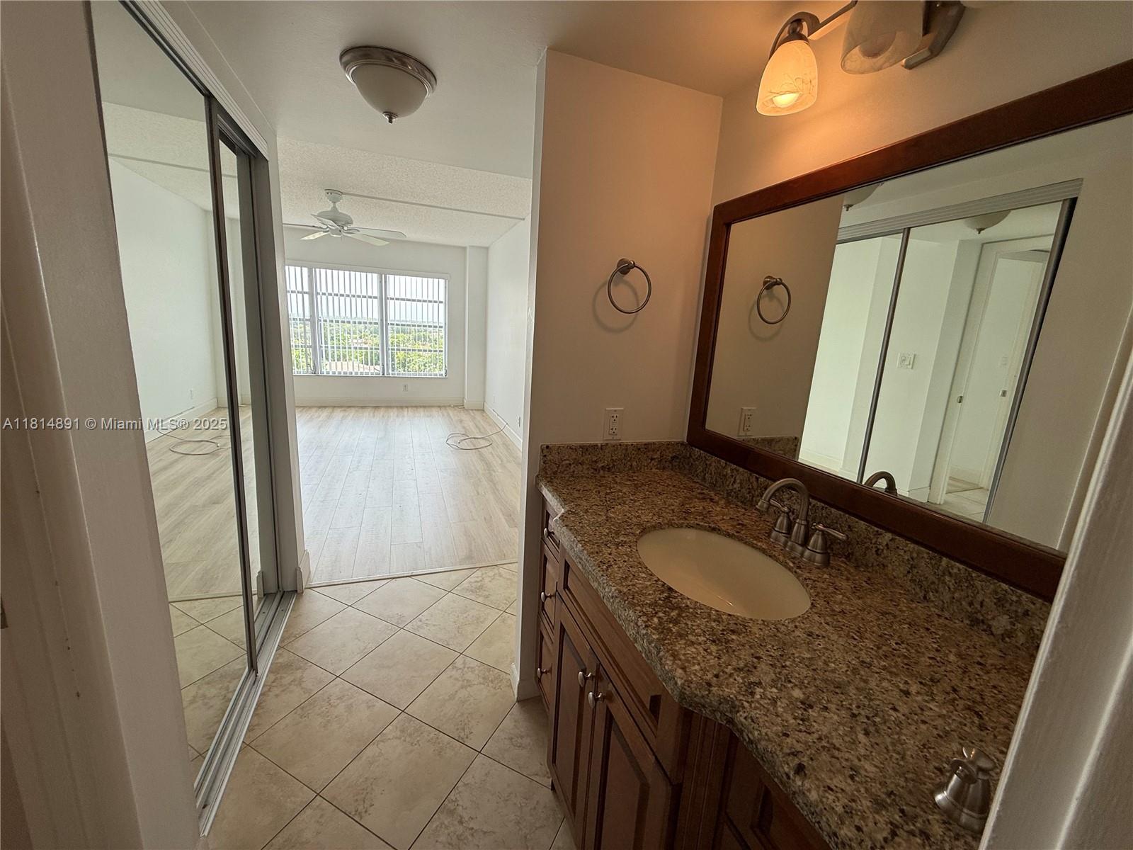 COUNTRY CLUB TOWER OF COR - Residential Lease