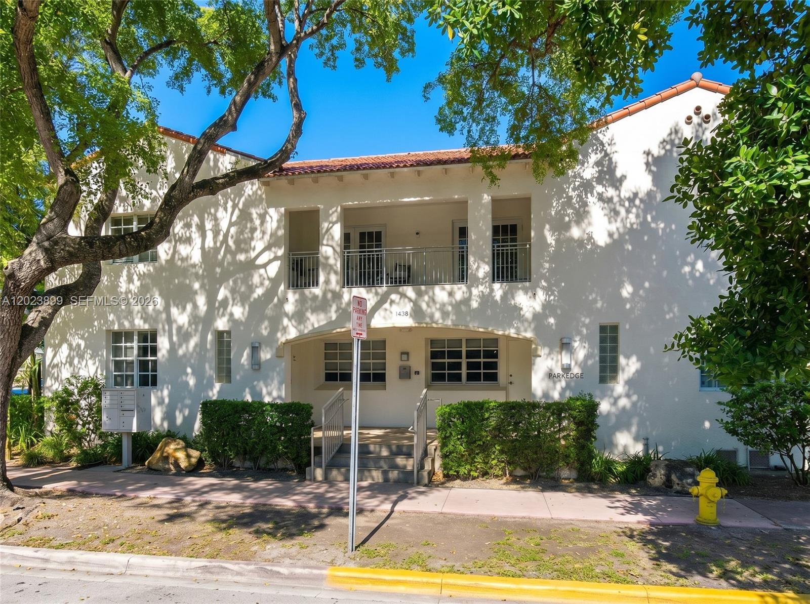 PARKEDGE – Fully Renovated 6 UNIT South Beach Multifamily Investment.  Rare opportunity to own a turnkey income property with Six 1-bed/1-bath units on Meridian Avenue, directly across from Flamingo Park in the heart of Miami Beach. This Art Deco building features six fully renovated units including 2 loft-style residences and 4 one-bedroom/one-bath apartments. Currently 100% occupied with strong rental upside as in-place rents remain below current market rates. All tenants hold annual leases providing stable income.
Gut renovated building with all-new plumbing, electrical, HVAC systems, roof, and impact windows. Brazilian Cherrywood and wood flooring flows through every unit complemented by granite and quartz countertops. Upper-level units feature soaring cathedral-style ceilings. Stainless steel appliances, designer cabinetry, and in-unit washer/dryers complete the condo-level finishes. 
Situated near Lincoln Road, Española Way and 4 blocks to the beach, residents enjoy immediate access to Flamingo Park featuring 17 tennis courts, aquatic center, and tropical grounds. The building is surrounded by South Beach's finest dining, Art Basel, and world-class entertainment in one of Miami Beach's most famous neighborhoods.
The building has completed its 40/50-year structural certification. Contact for complete financials, rent roll, and private showing.