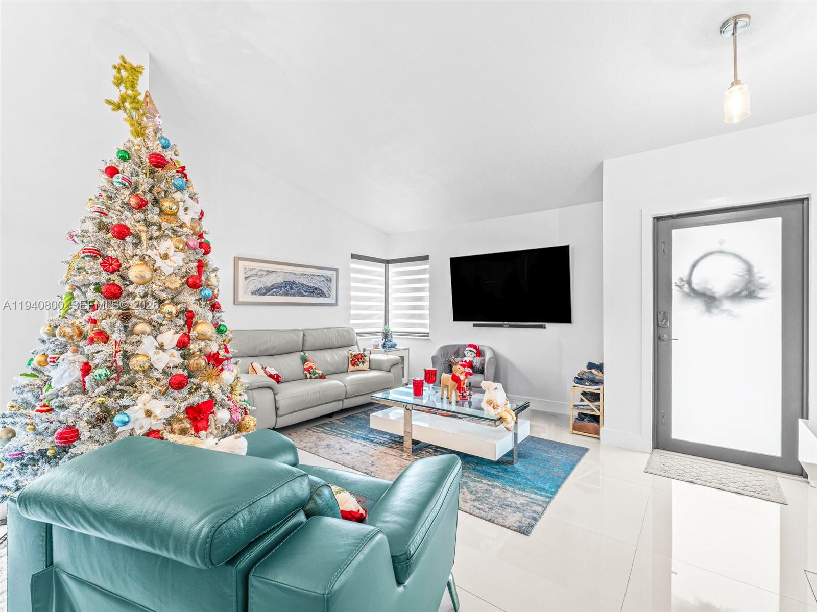ADRIAN HOMES AT LAGO MAR - Residential Lease