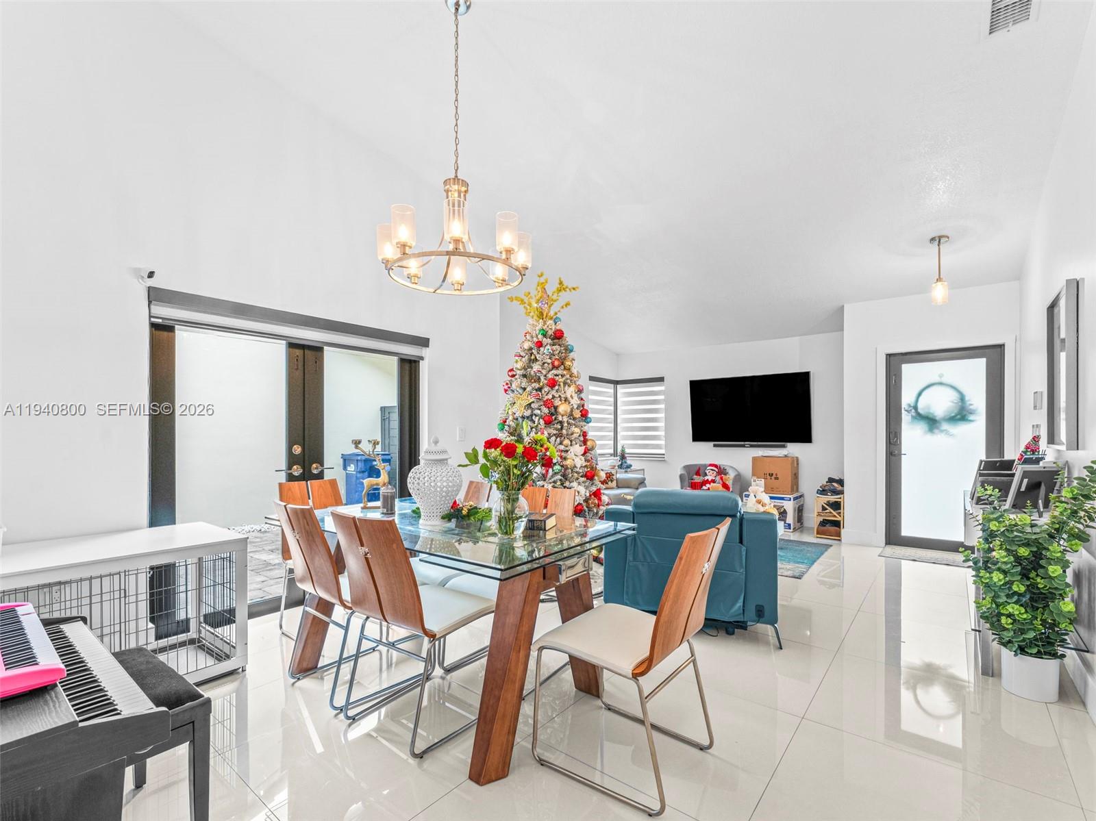 ADRIAN HOMES AT LAGO MAR - Residential Lease