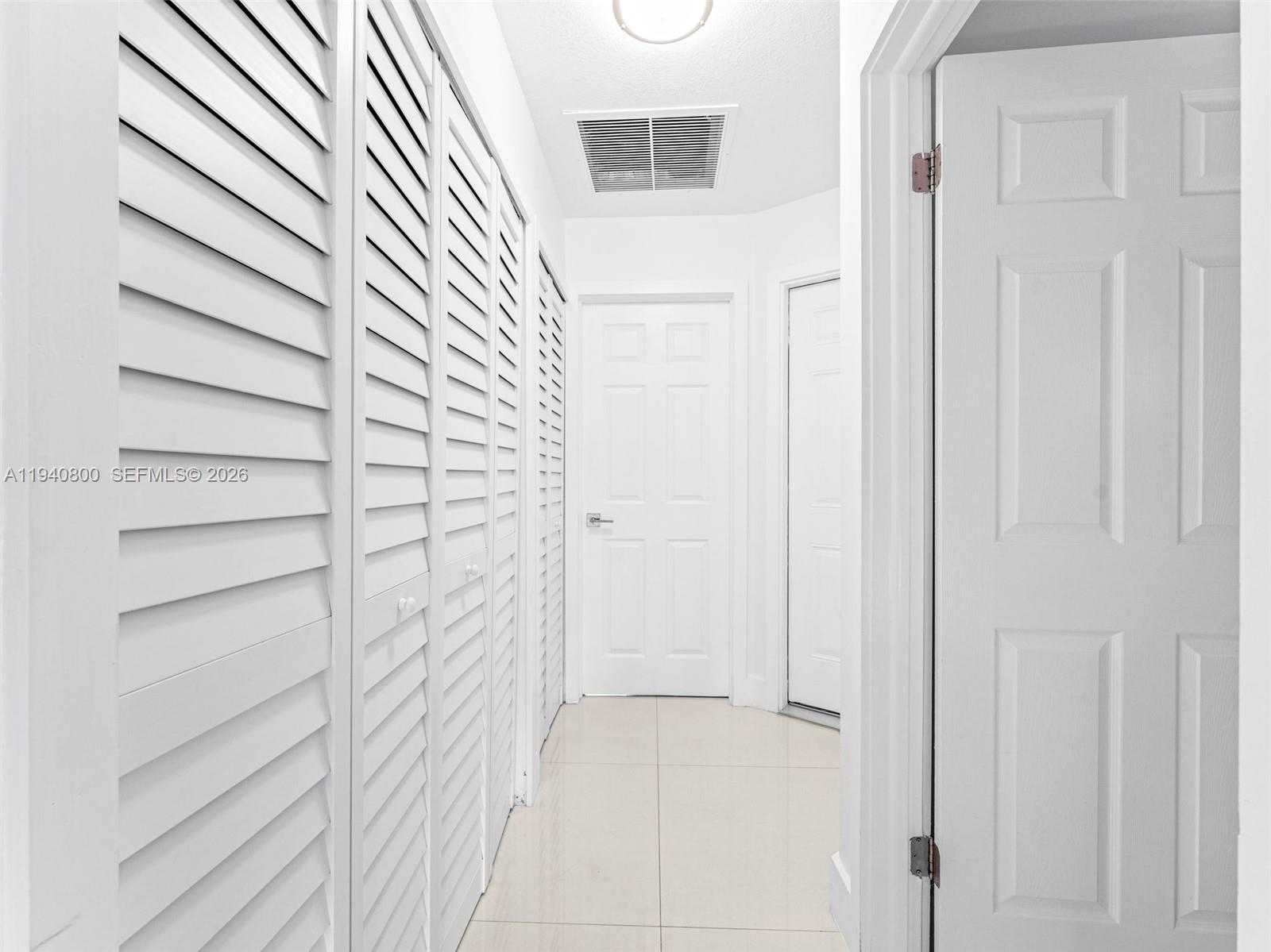 ADRIAN HOMES AT LAGO MAR - Residential Lease