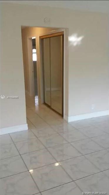 SOUTHBROOK CONDO APTS - Residential Lease