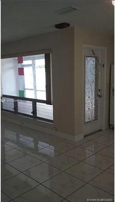SOUTHBROOK CONDO APTS - Residential Lease