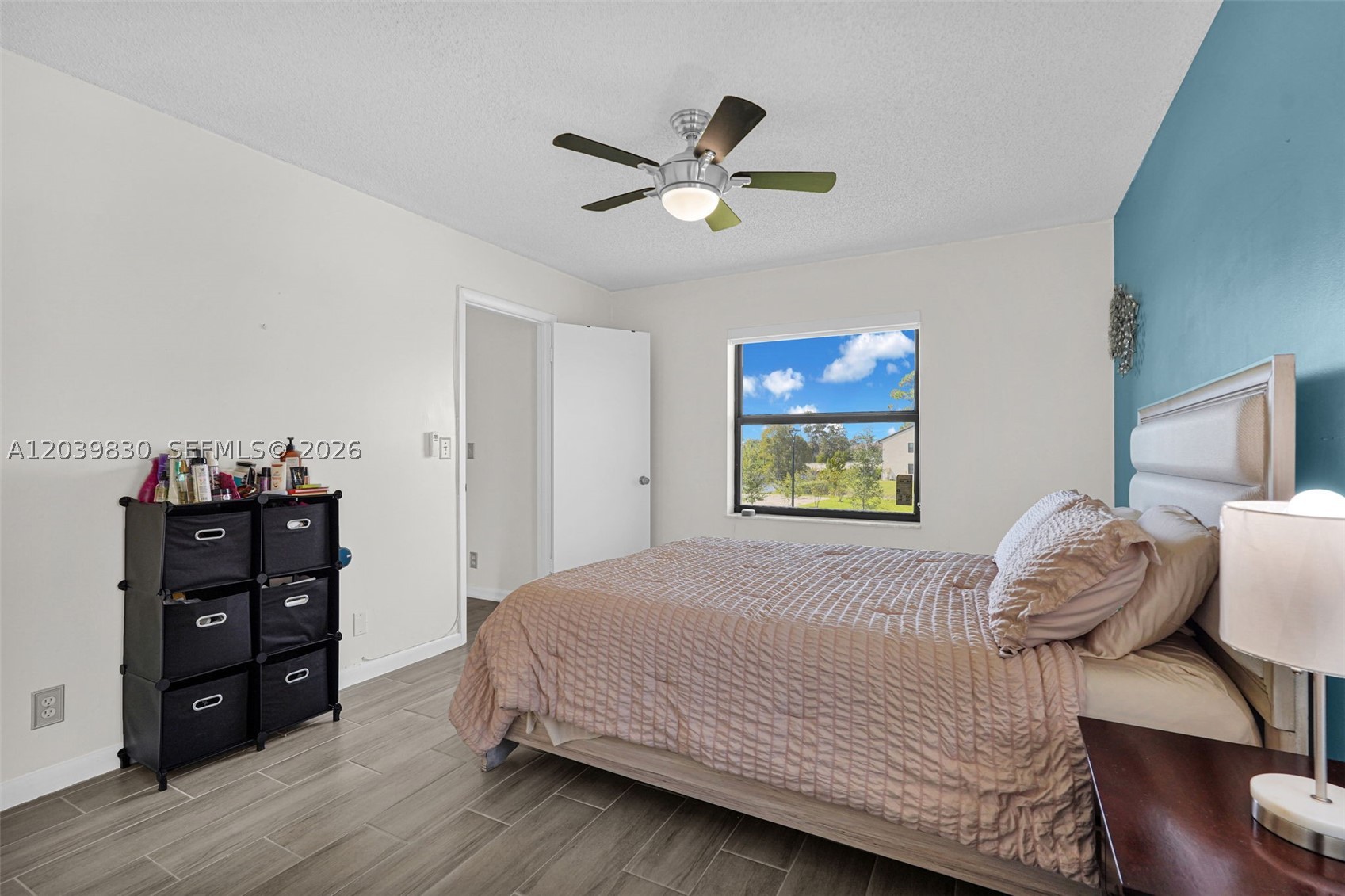 LUCERNE LAKES GOLF COLONY - Residential