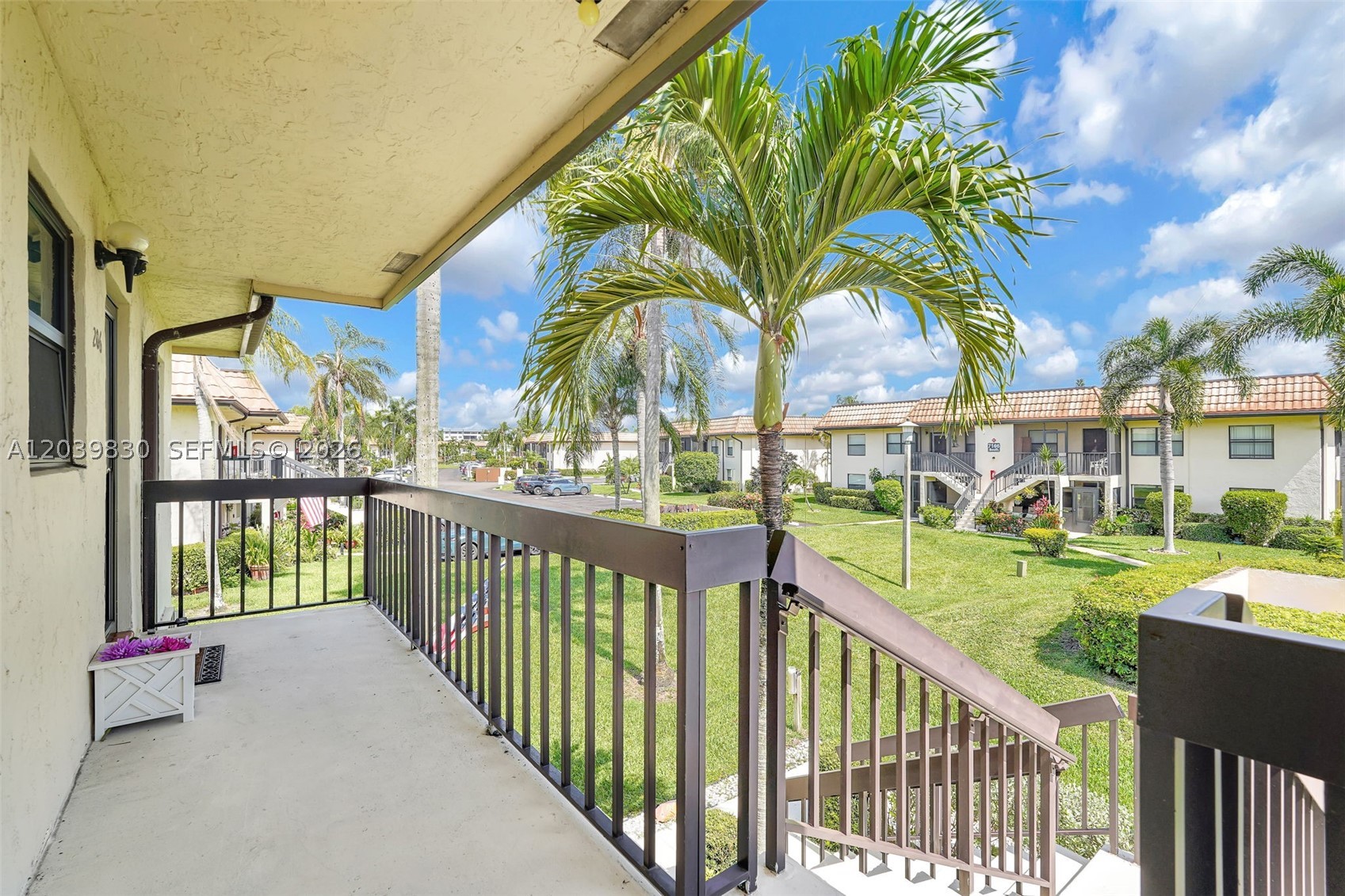 LUCERNE LAKES GOLF COLONY - Residential