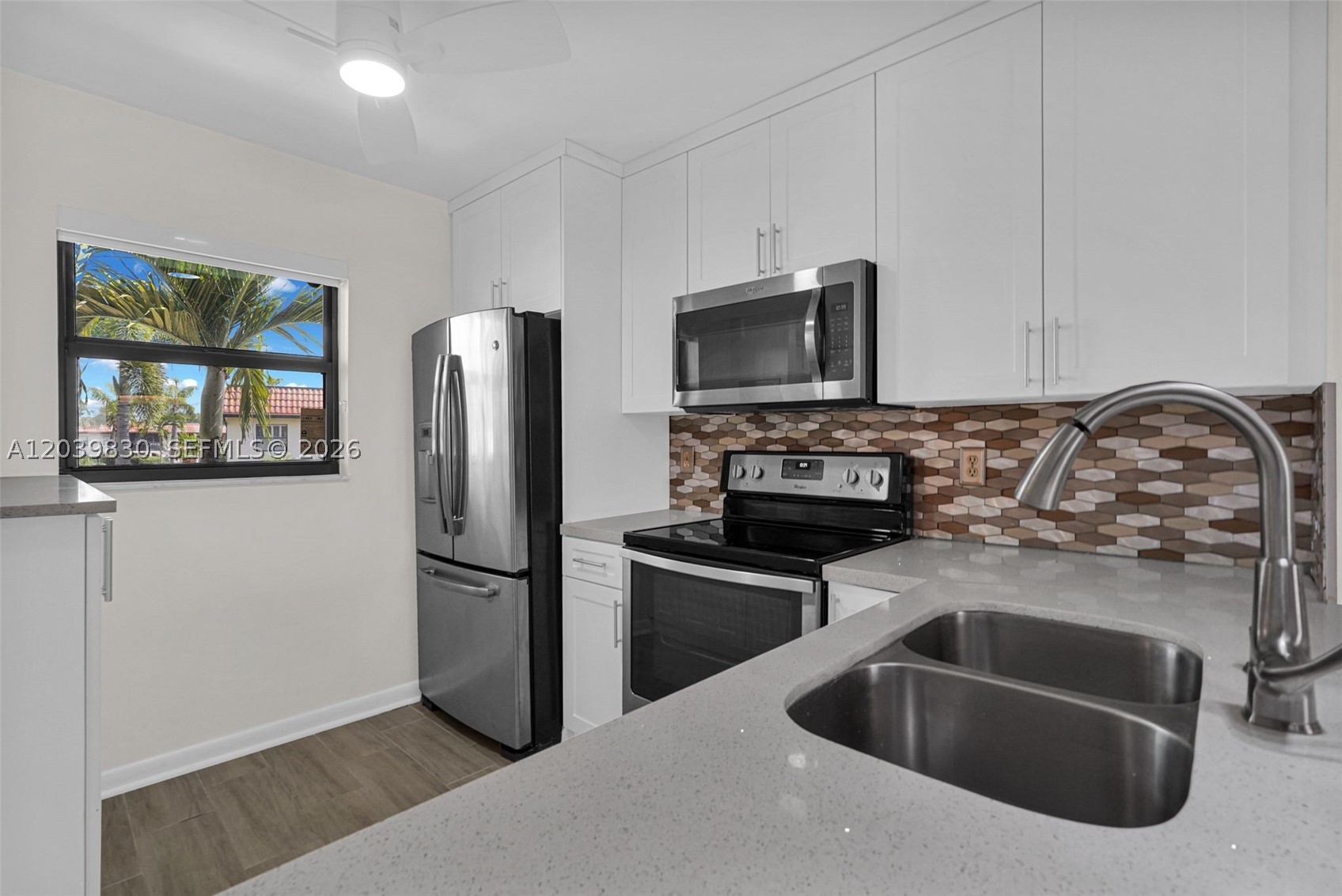 LUCERNE LAKES GOLF COLONY - Residential