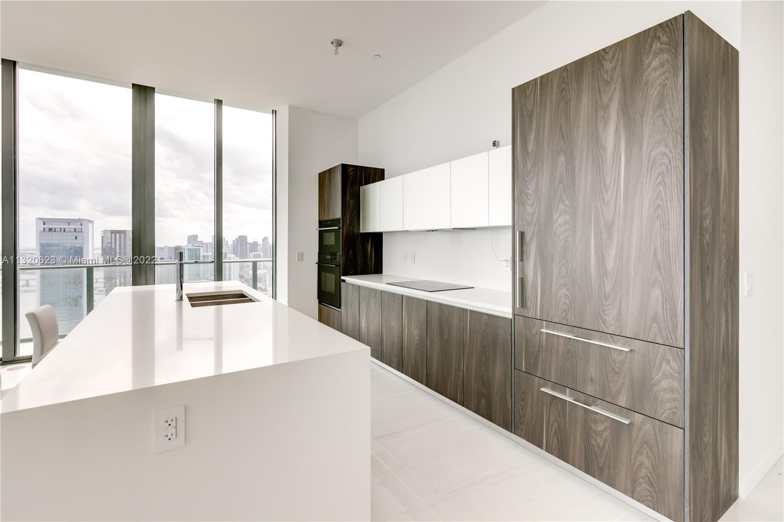 GRAN PARAISO CONDO - Residential
