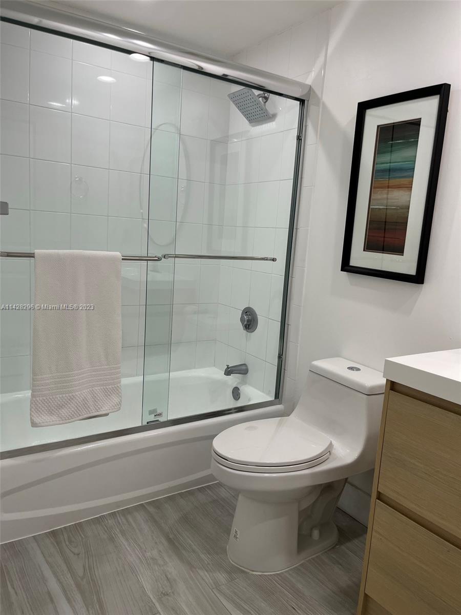 VUE AT BRICKELL CONDO - Residential Lease