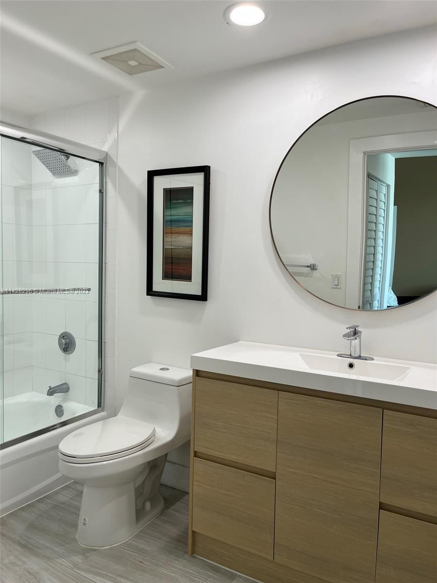 VUE AT BRICKELL CONDO - Residential Lease