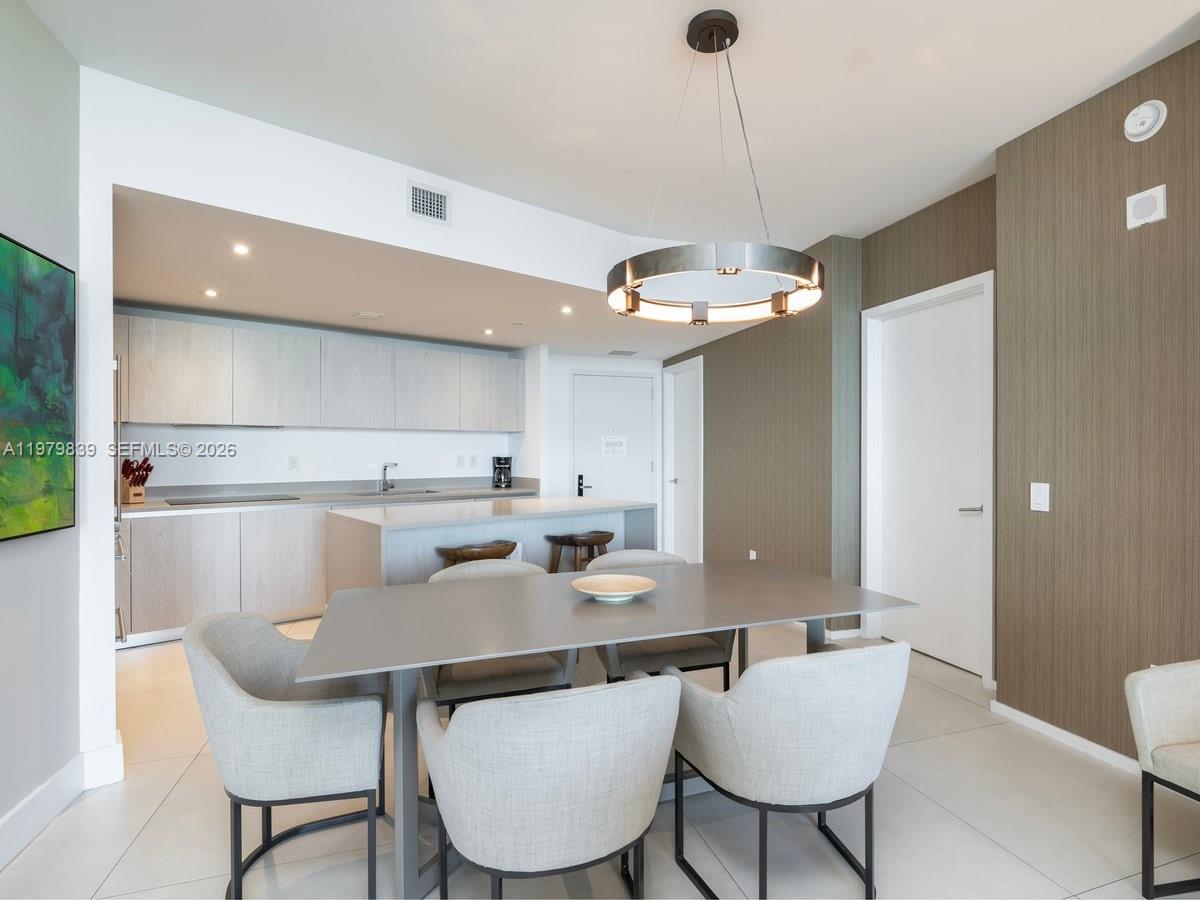 4111 SOUTH OCEAN DRIVE CO - Residential
