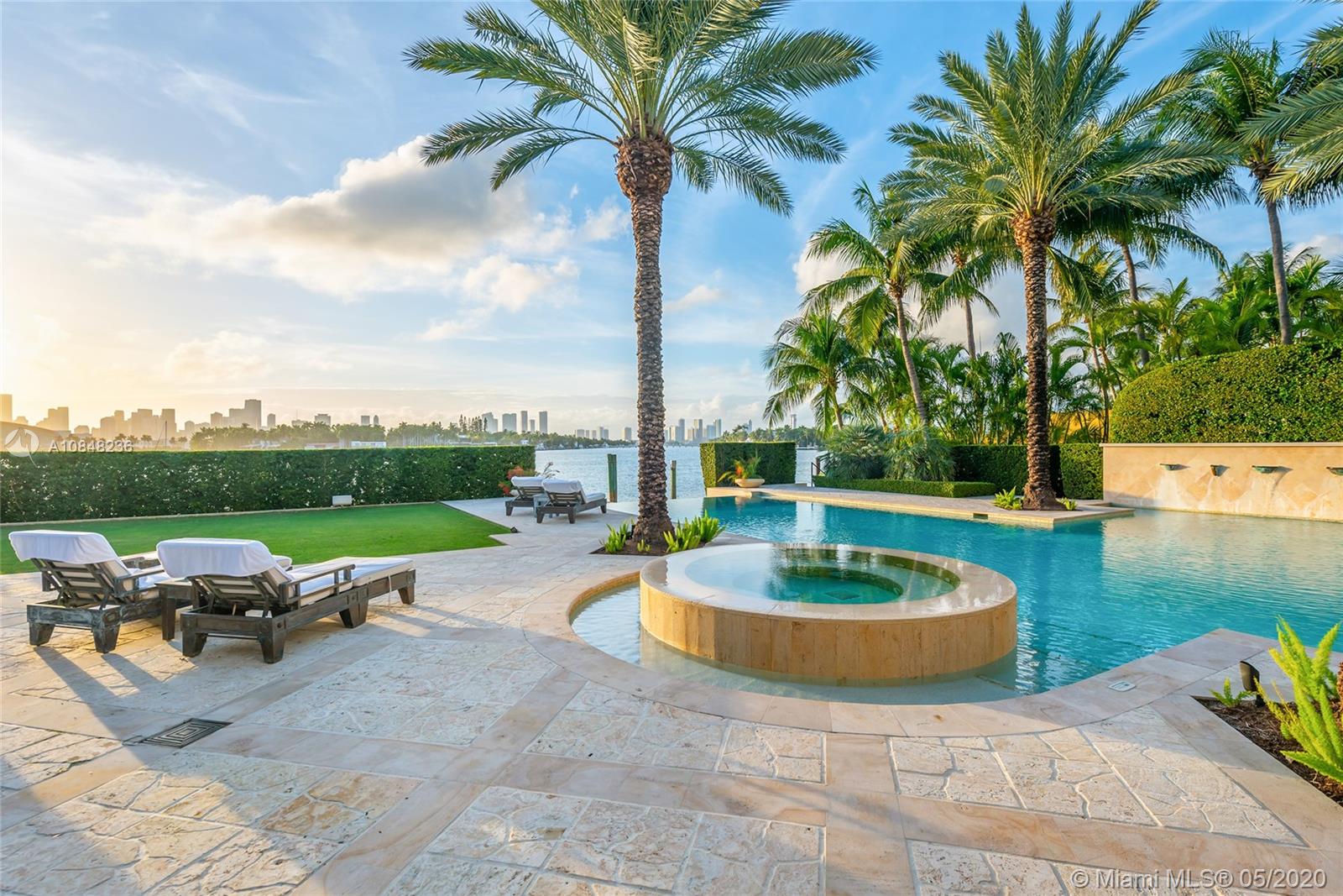 STAR ISLAND - Residential