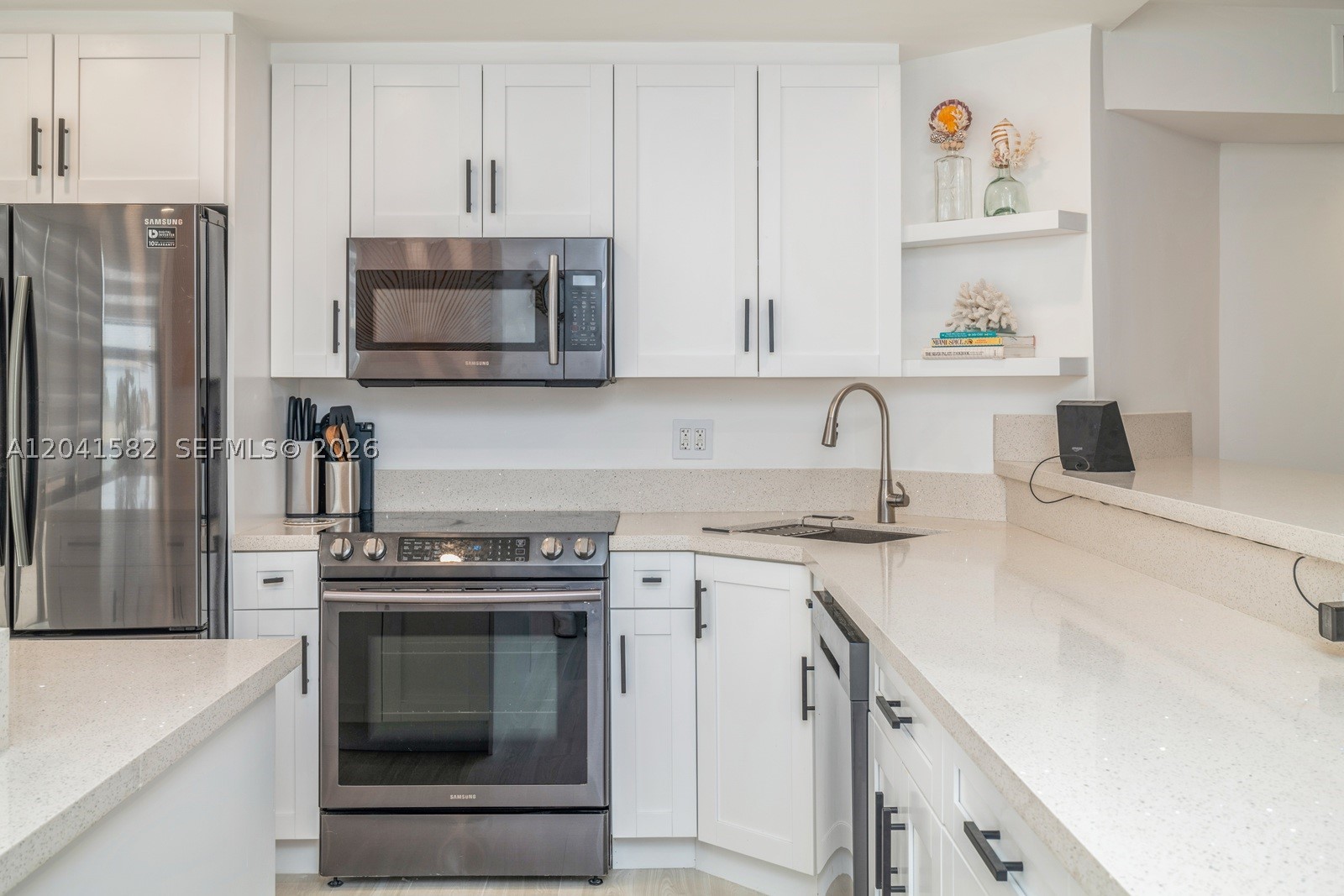MAR DEL PLATA CONDO - Residential