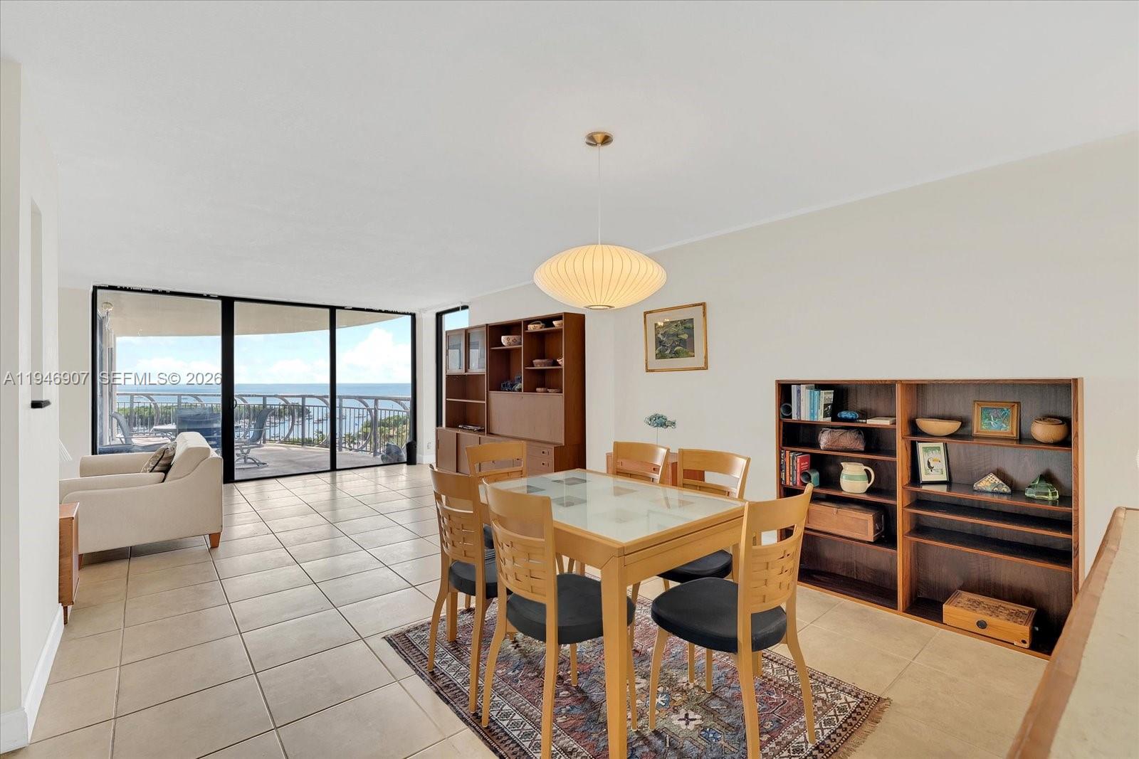 GROVE TOWERS CONDO - Residential