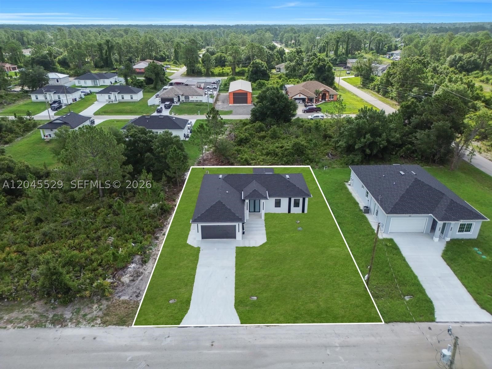 LEHIGH ACRES - Residential