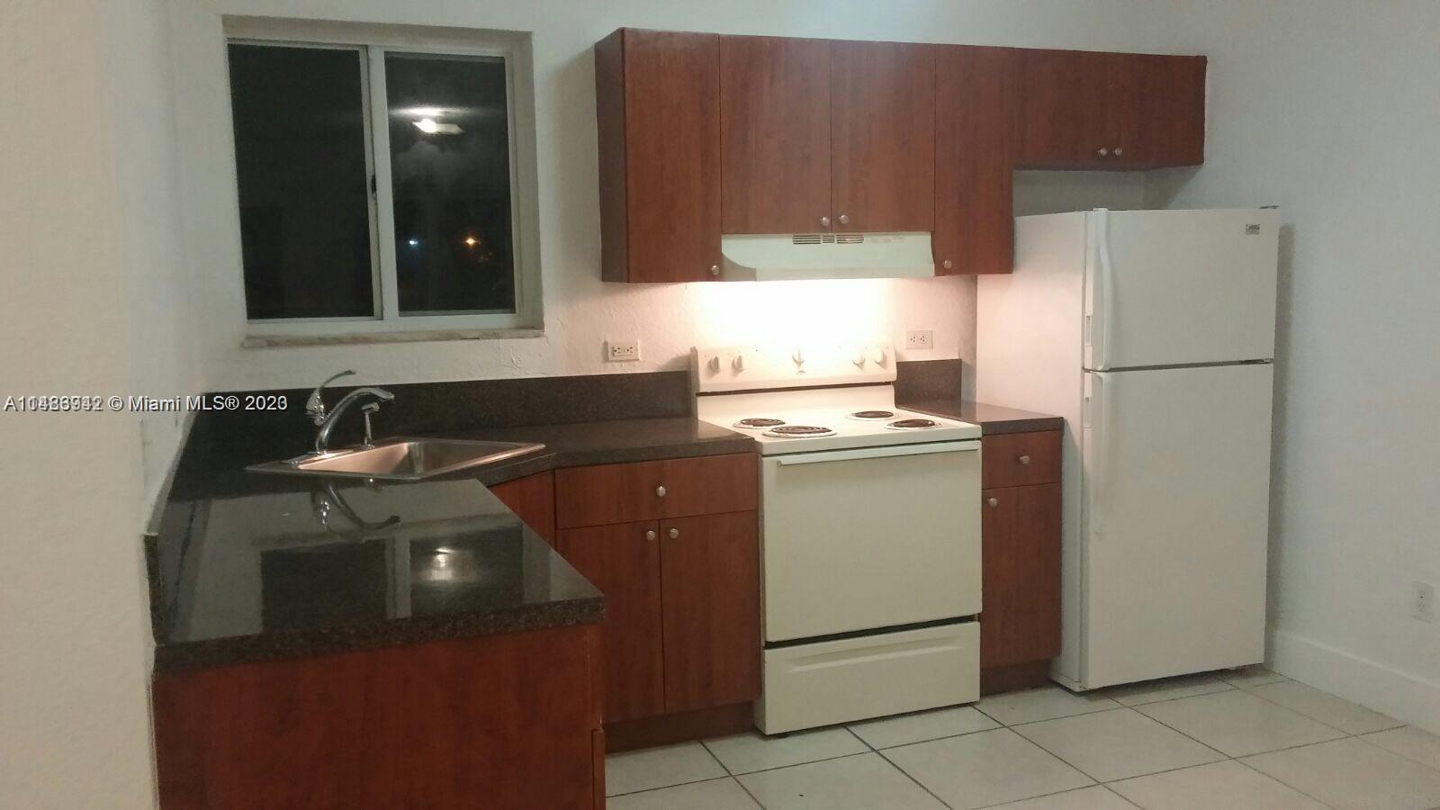 GREAT LOCATION 2/1 Upstairs WITH WASHER/DRYER ON PROPERTY. UNIT HAS CENTRAL AC AND ONE PARKING SPACE WITH TWO GUEST PARKING SPACES ON PROPERTY. COME SEE TODAY. BEST UNIT IN THE BUILDING. IN THE HEART OF LITTLE HAVANA JUST A FEW BLOCKS FROM BRICKELL.  Very peaceful neighborhood and building.  First, last & security required.