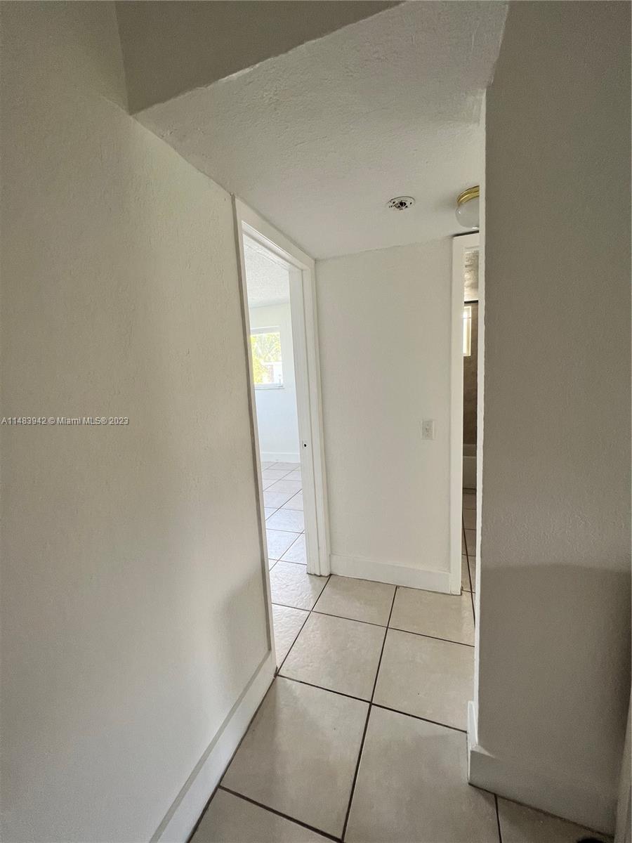 CITY OF MIAMI SOUTH - Residential Lease