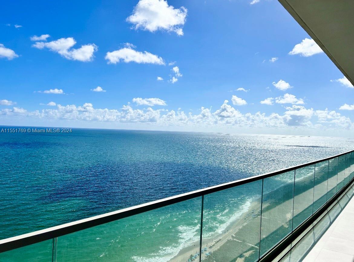 OCEANA BAL HARBOUR CONDO - Residential