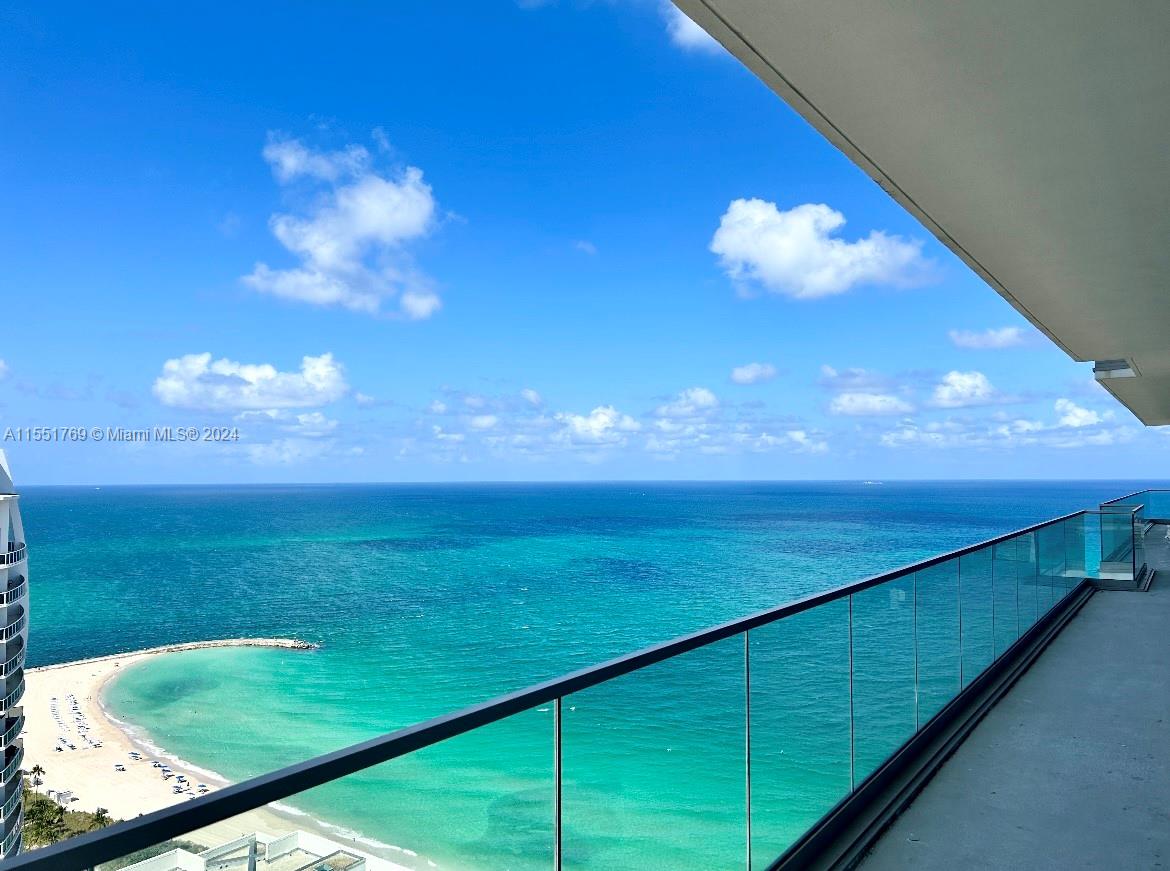 OCEANA BAL HARBOUR CONDO - Residential