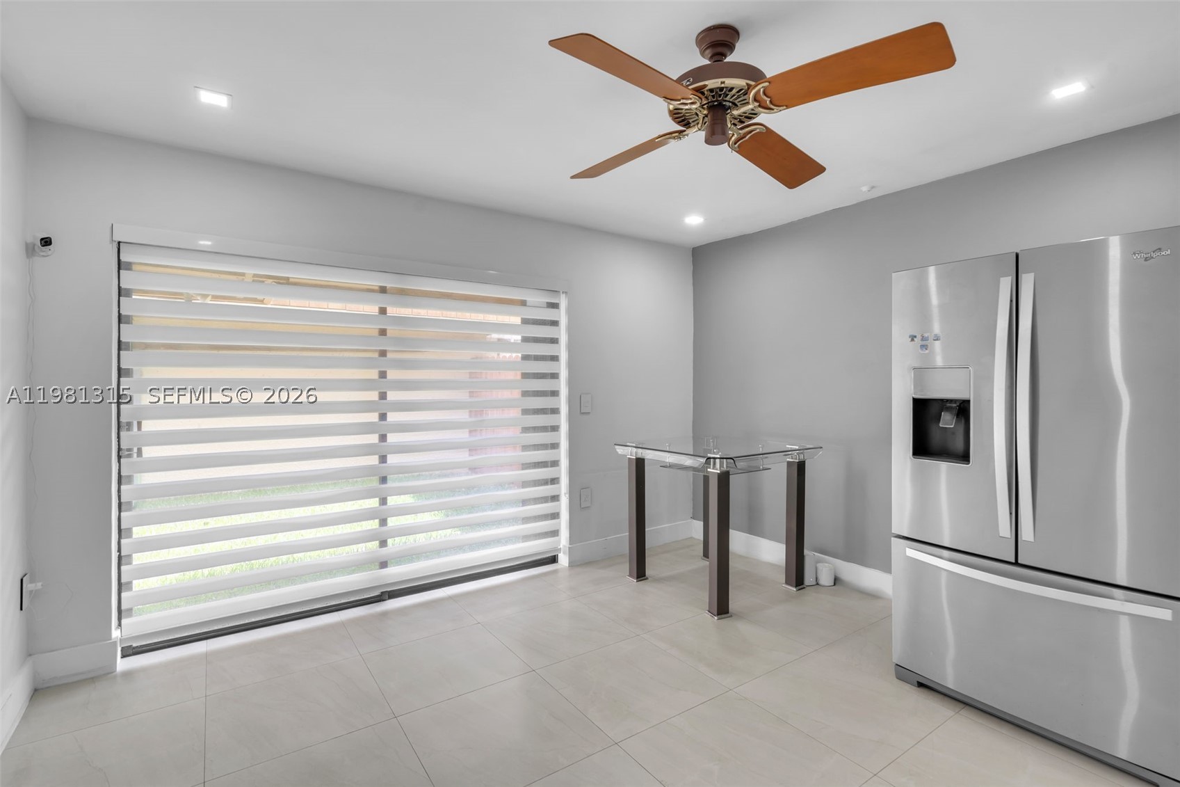 SKY LAKE VILLAS - Residential