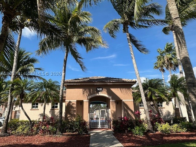 VENETIA GARDENS CONDO - Residential Lease