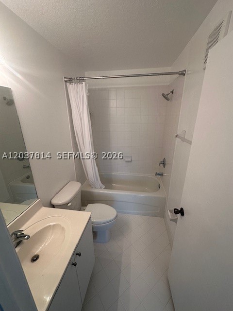 VENETIA GARDENS CONDO - Residential Lease