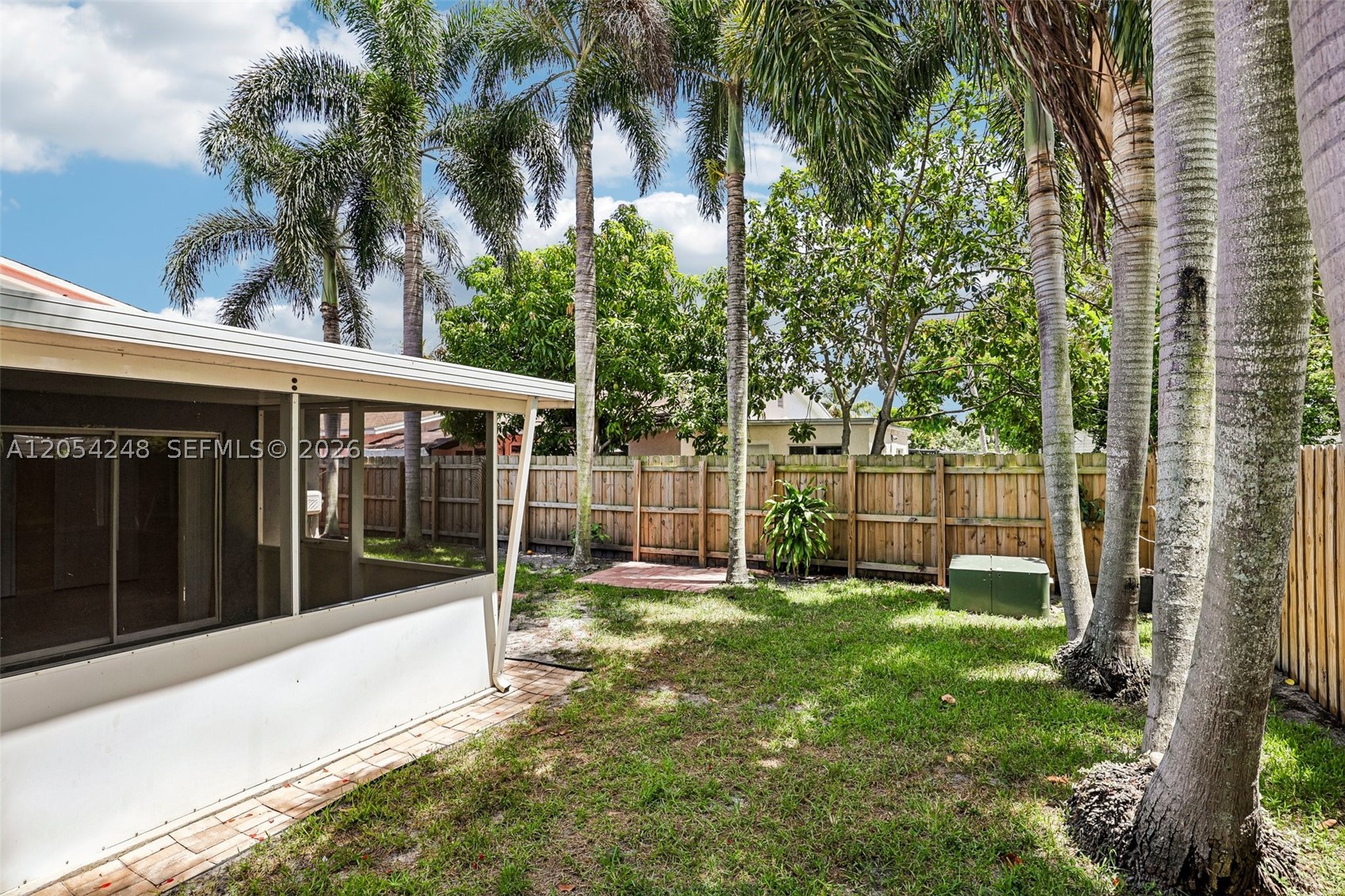 APPLEGREEN SUB - Residential