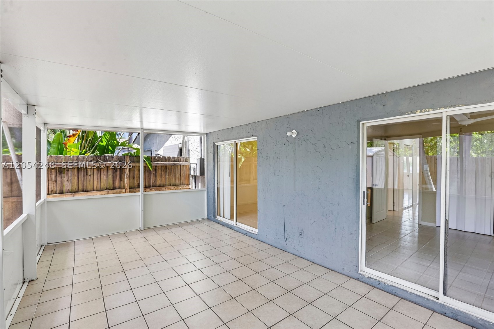 APPLEGREEN SUB - Residential