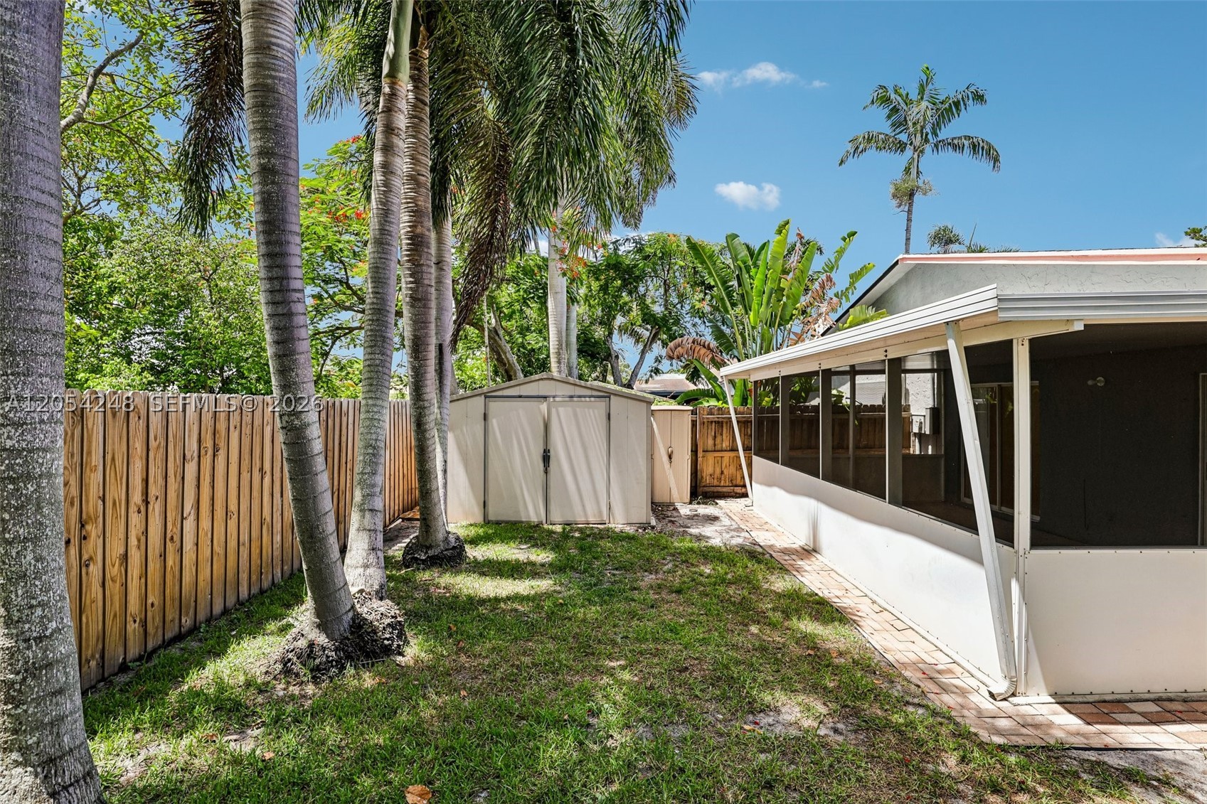 APPLEGREEN SUB - Residential