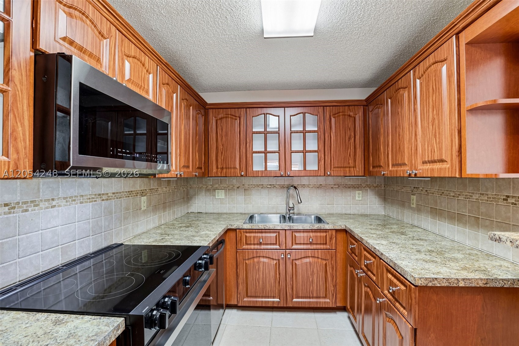 APPLEGREEN SUB - Residential