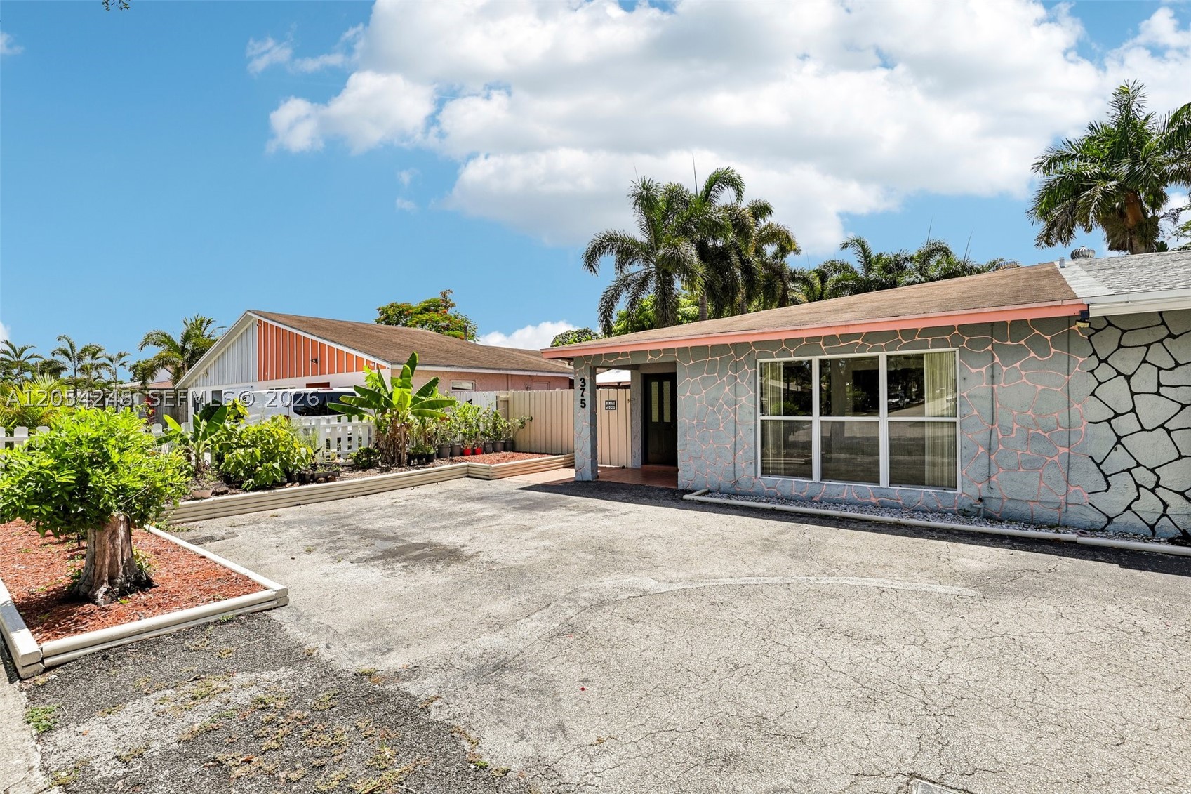 APPLEGREEN SUB - Residential
