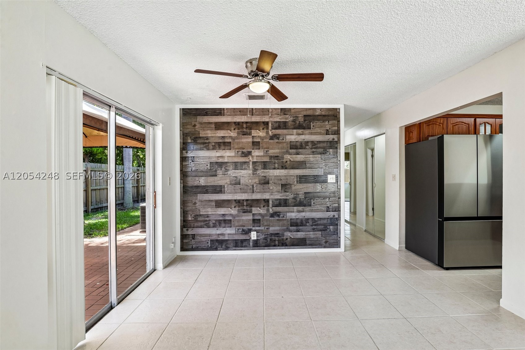 APPLEGREEN SUB - Residential