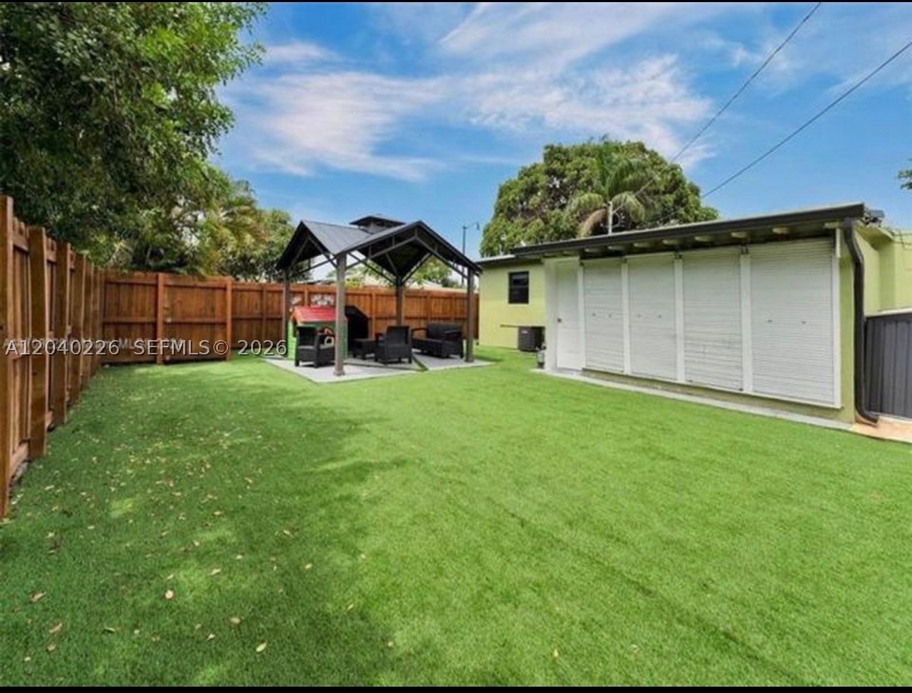 COLLIER MANOR FIRST ADD - Residential