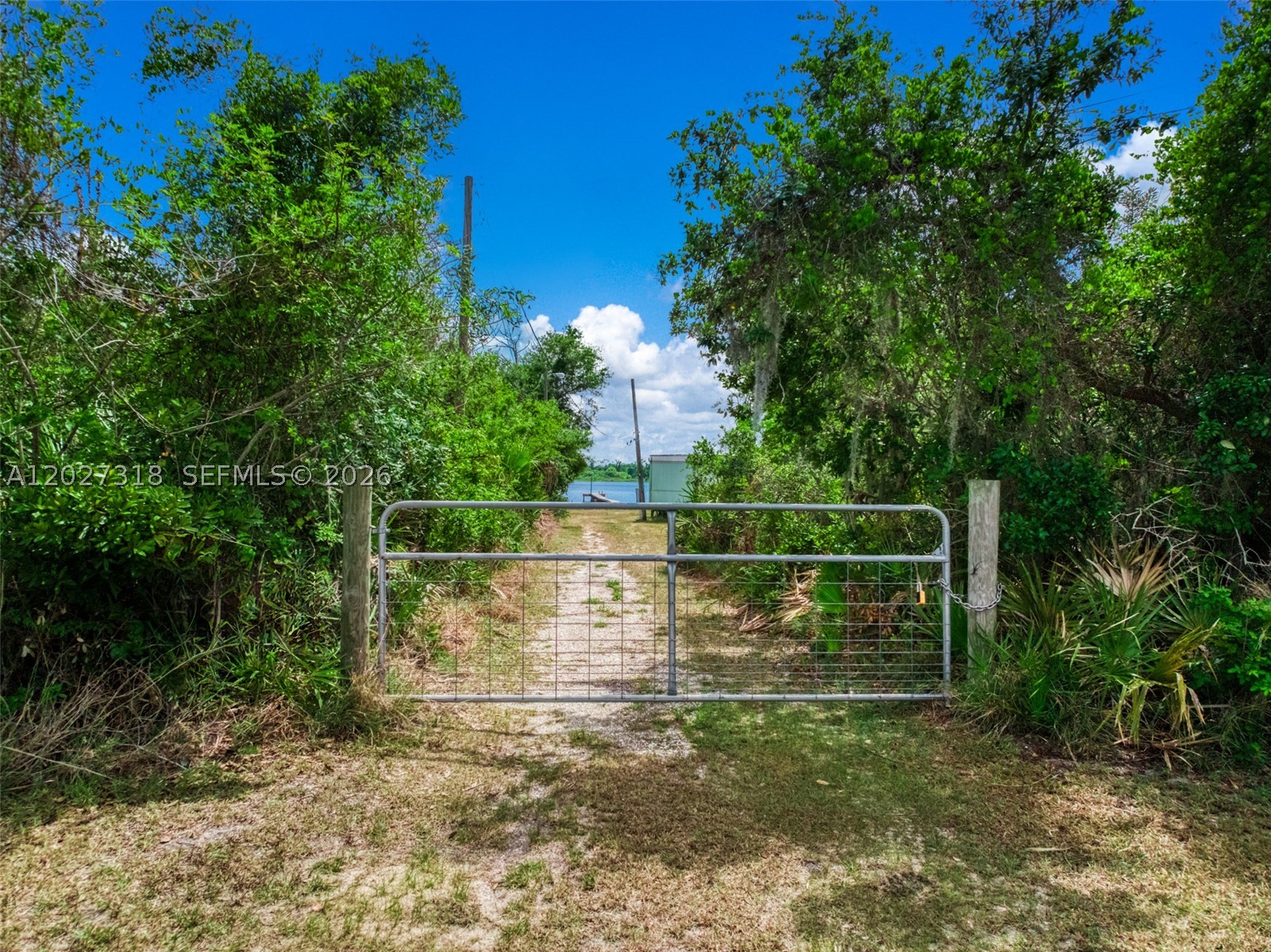 Sunset Lakes Estate - Residential