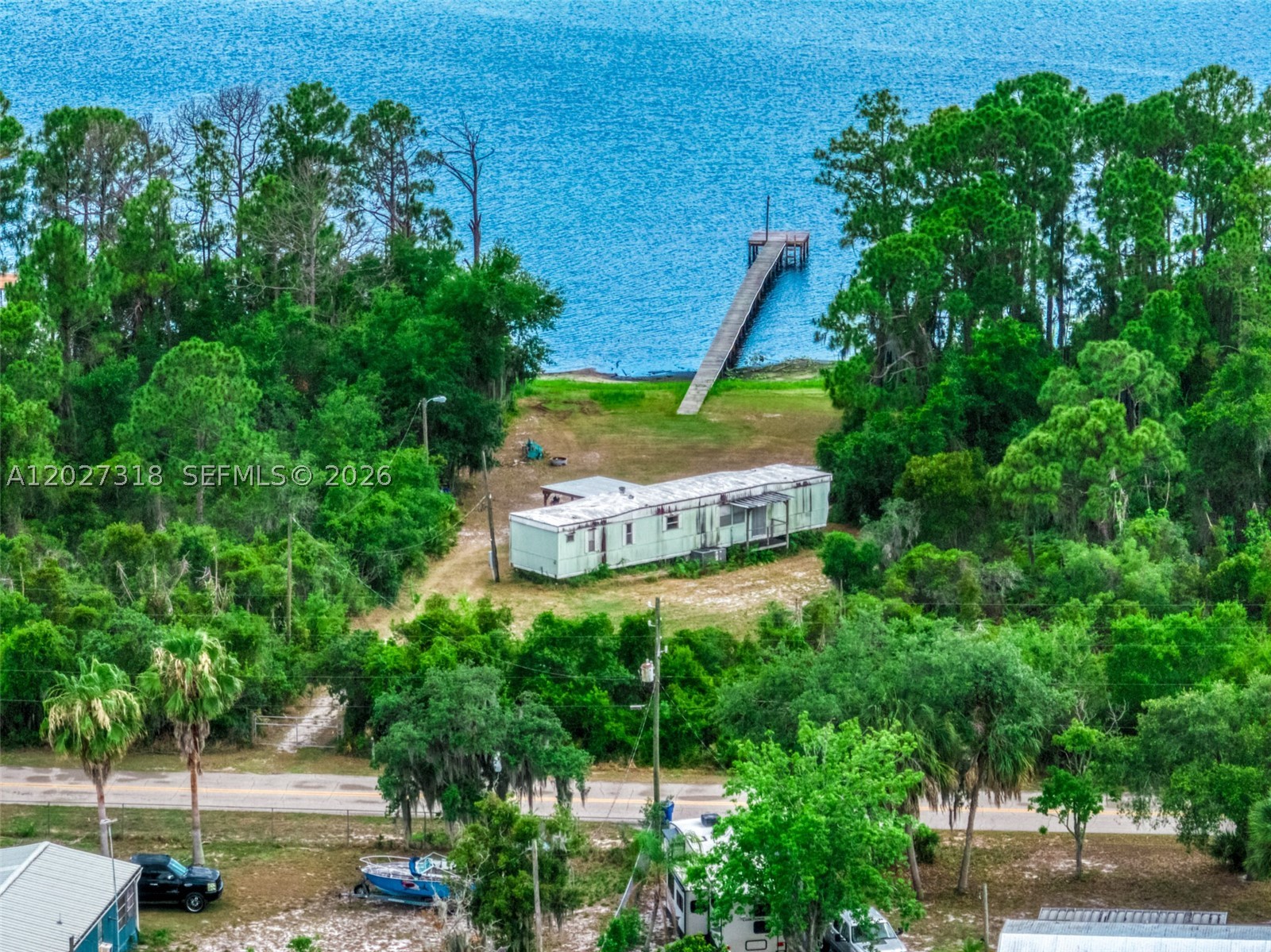 Sunset Lakes Estate - Residential