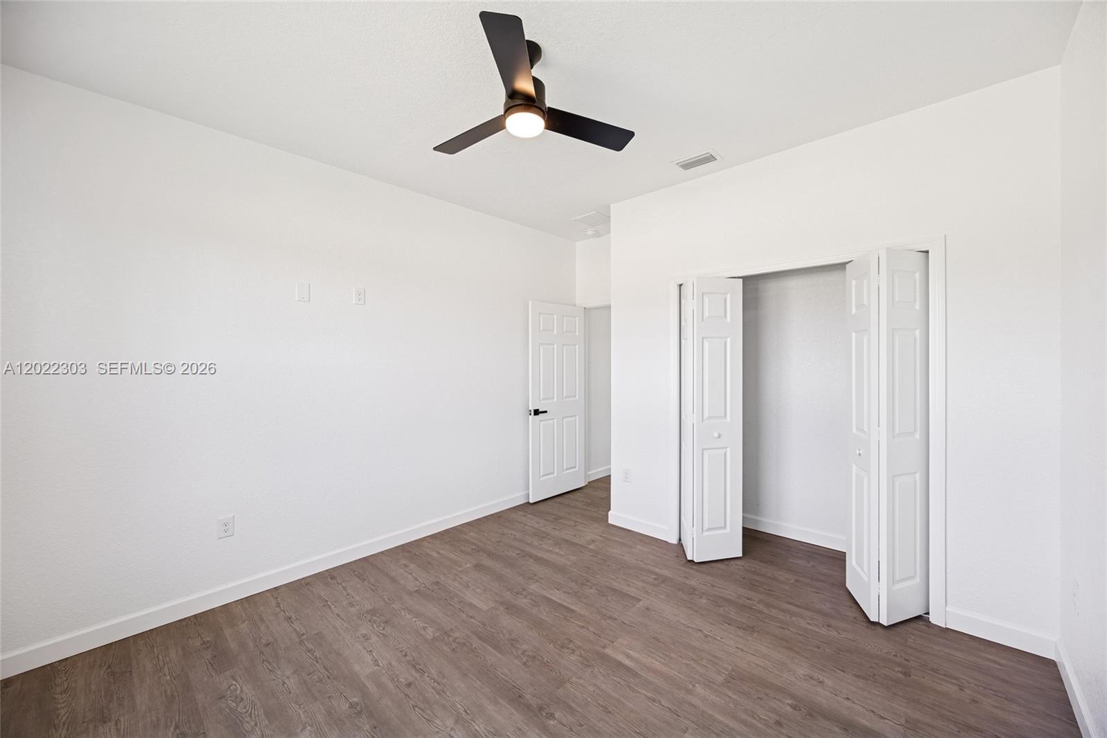 SUN N LAKE EST OF SEBRING - Residential