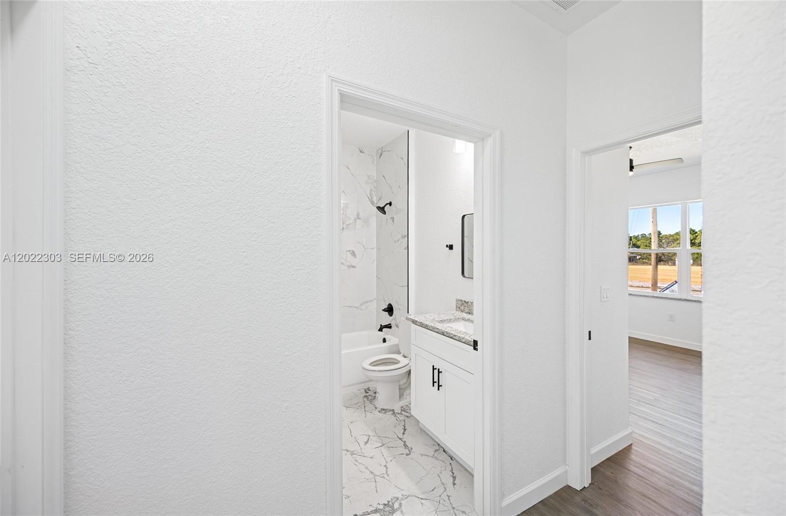 SUN N LAKE EST OF SEBRING - Residential