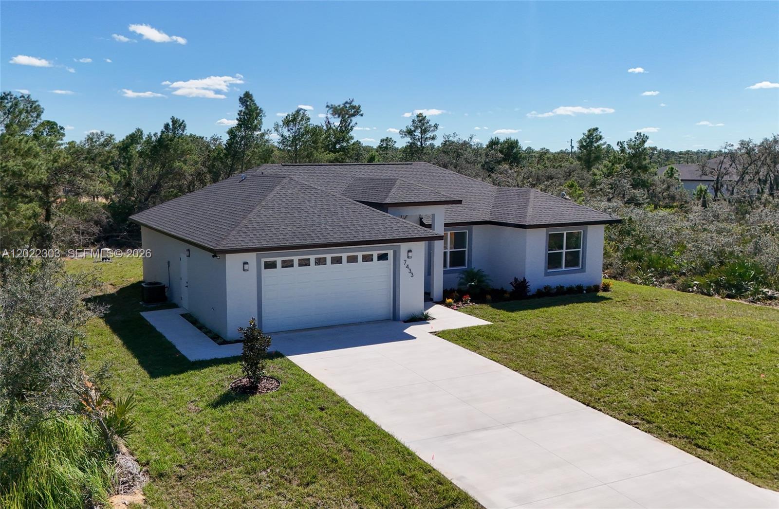 SUN N LAKE EST OF SEBRING - Residential
