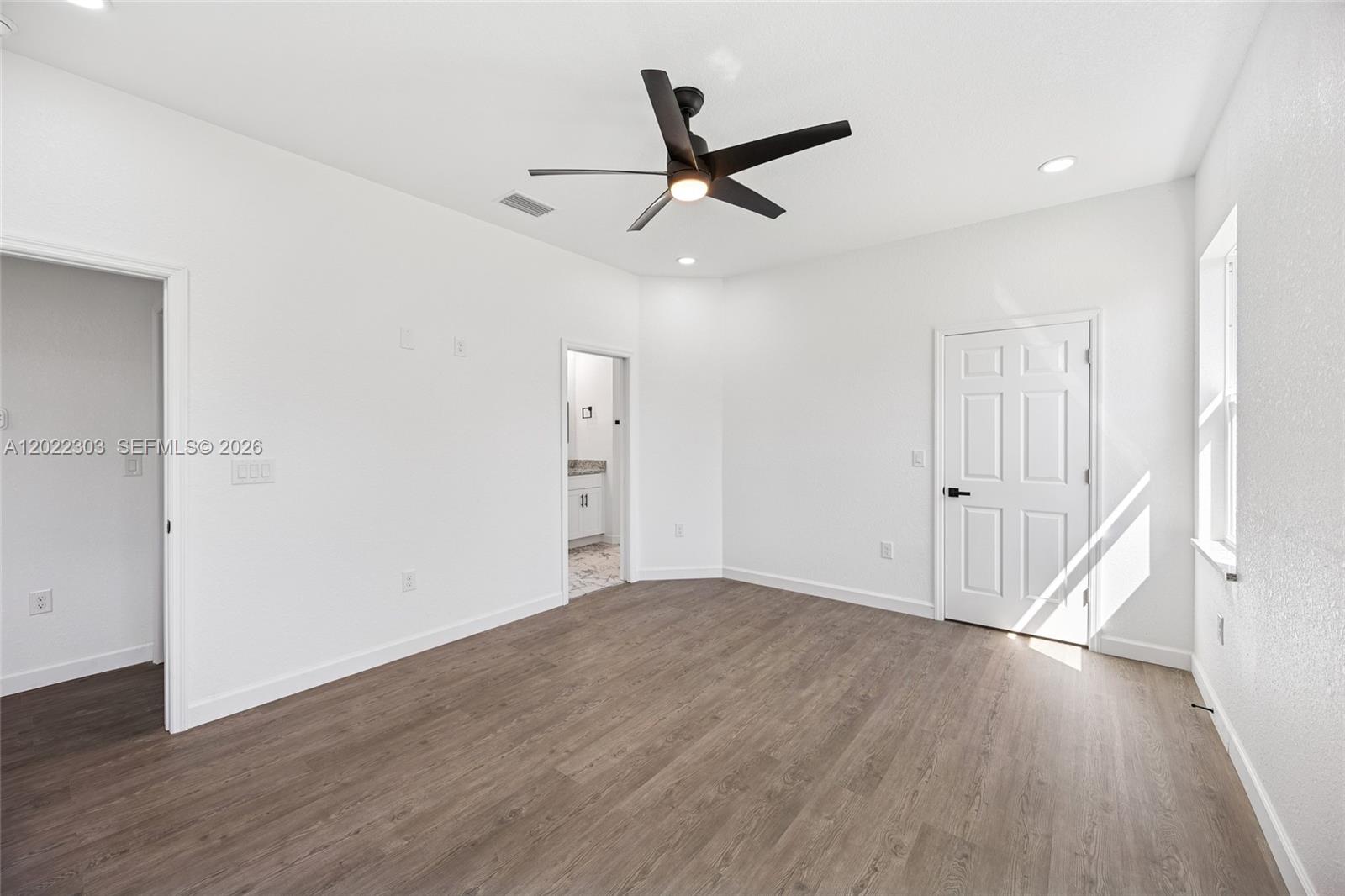 SUN N LAKE EST OF SEBRING - Residential