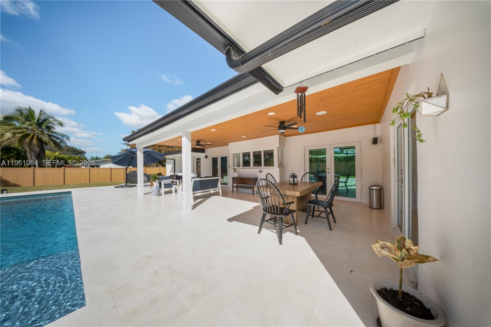 PINE SHORE SEC 1 - Residential