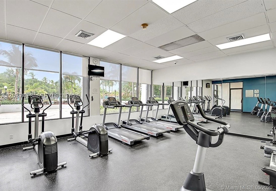 ARLEN HOUSE EAST CONDO - Residential