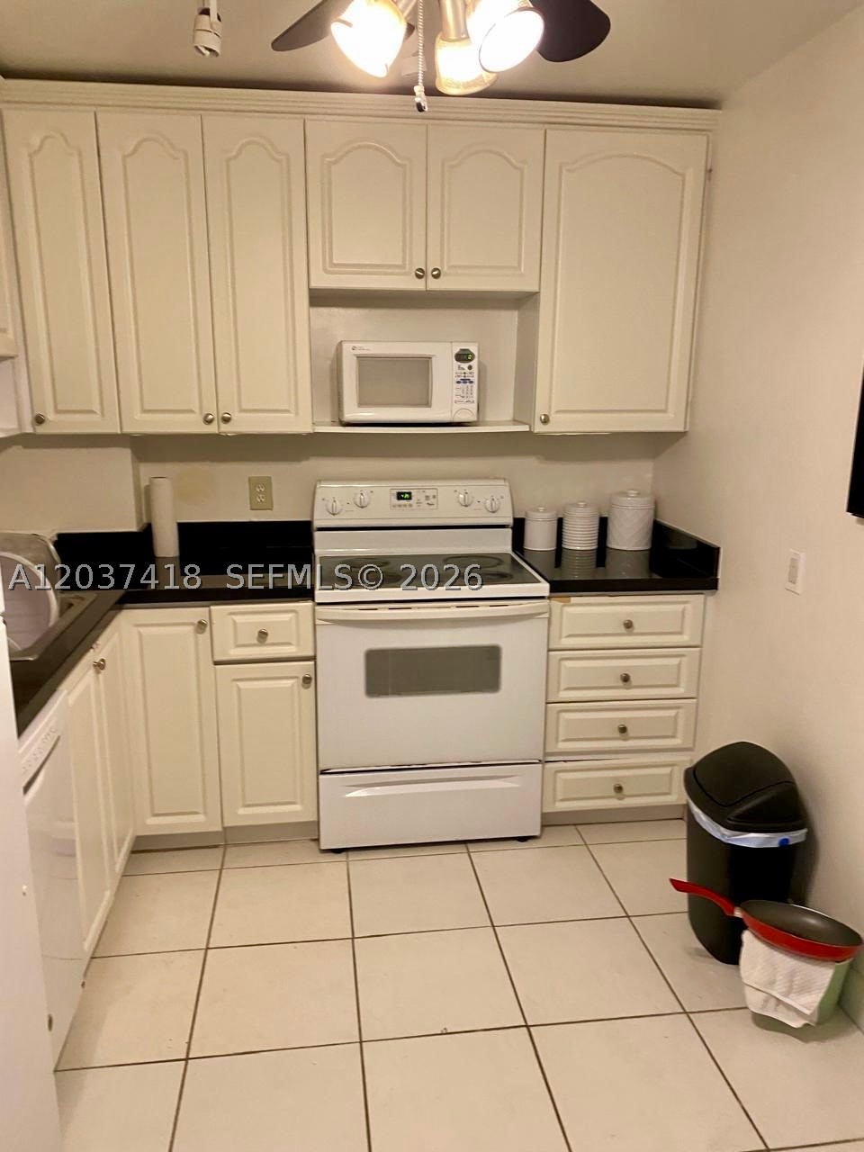 ARLEN HOUSE EAST CONDO - Residential