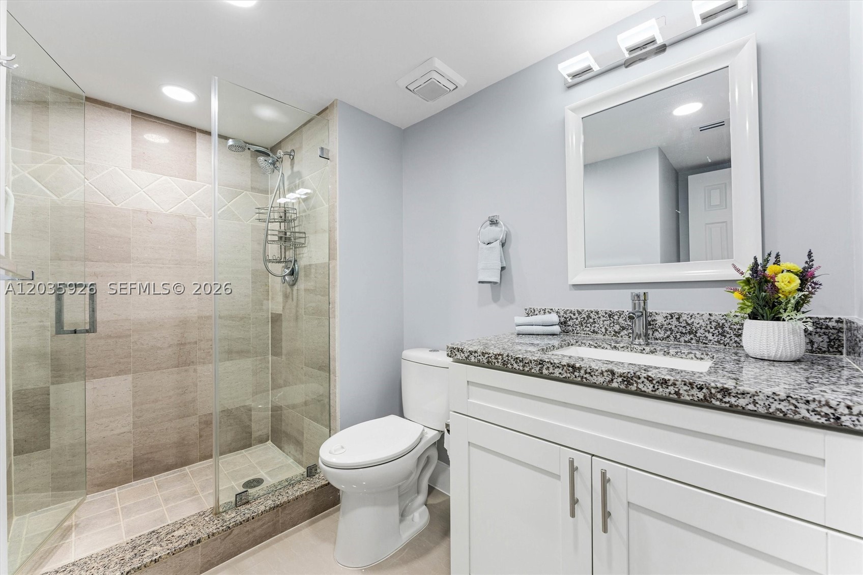 GARDENS AT BONAVENTURE 14 - Residential Lease