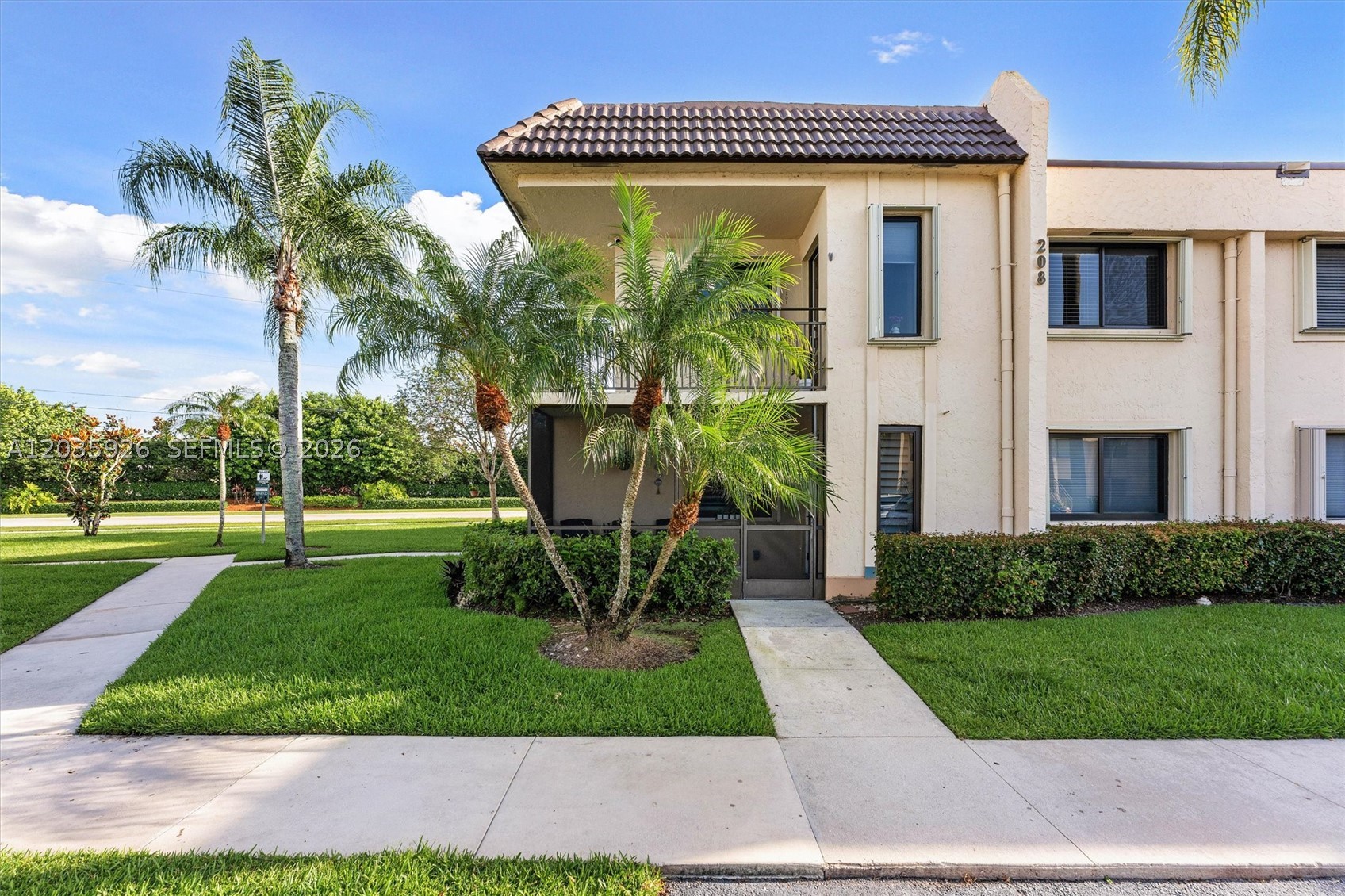 GARDENS AT BONAVENTURE 14 - Residential Lease